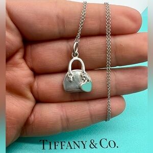 🔴Authentic TIFFANY & CO Handbag Blue Enamel Mini Heart Pendent Chain Necklace🔴